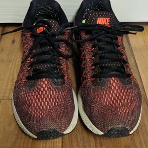 Women's size 7.5 Nike Pegasus Running Shoes